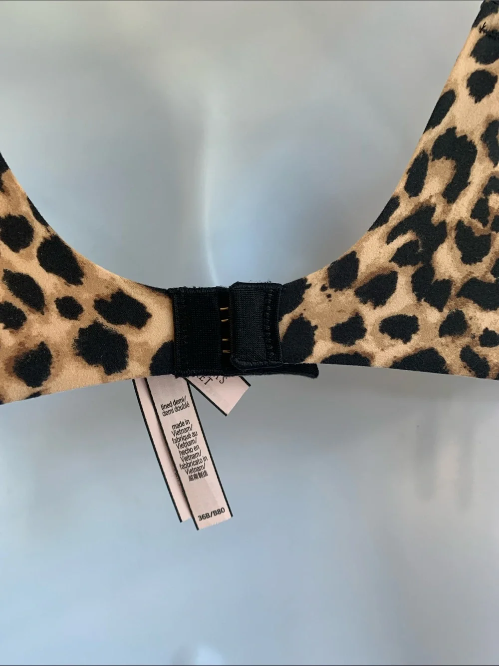 Victoria's Secret Leopard Bra Size 36B